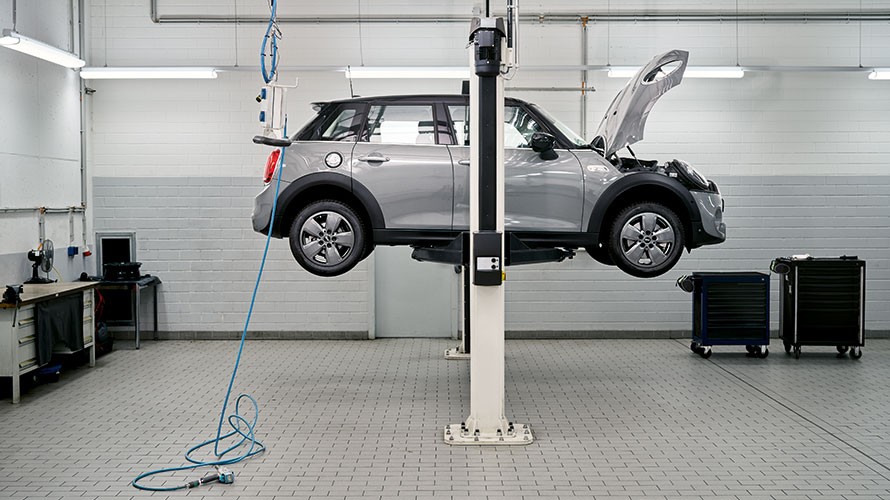 Pourquoi est-il important de changer les pièces par paire?